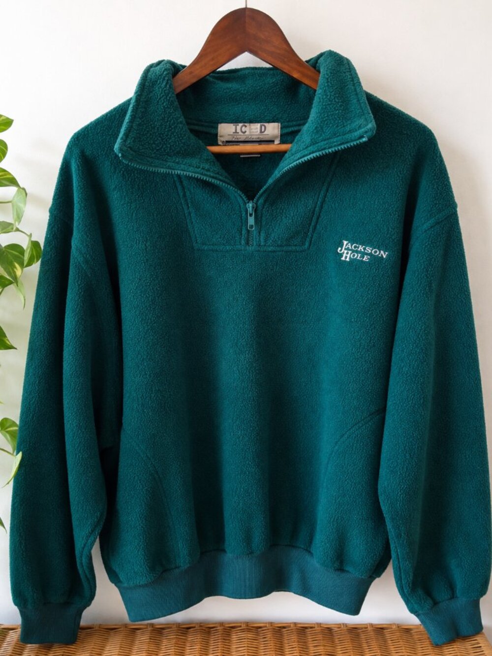 Vintage Jackson Hole Embroidered 1/4 Zip Fleece Pullover